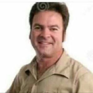 Meet your Posher, Luis